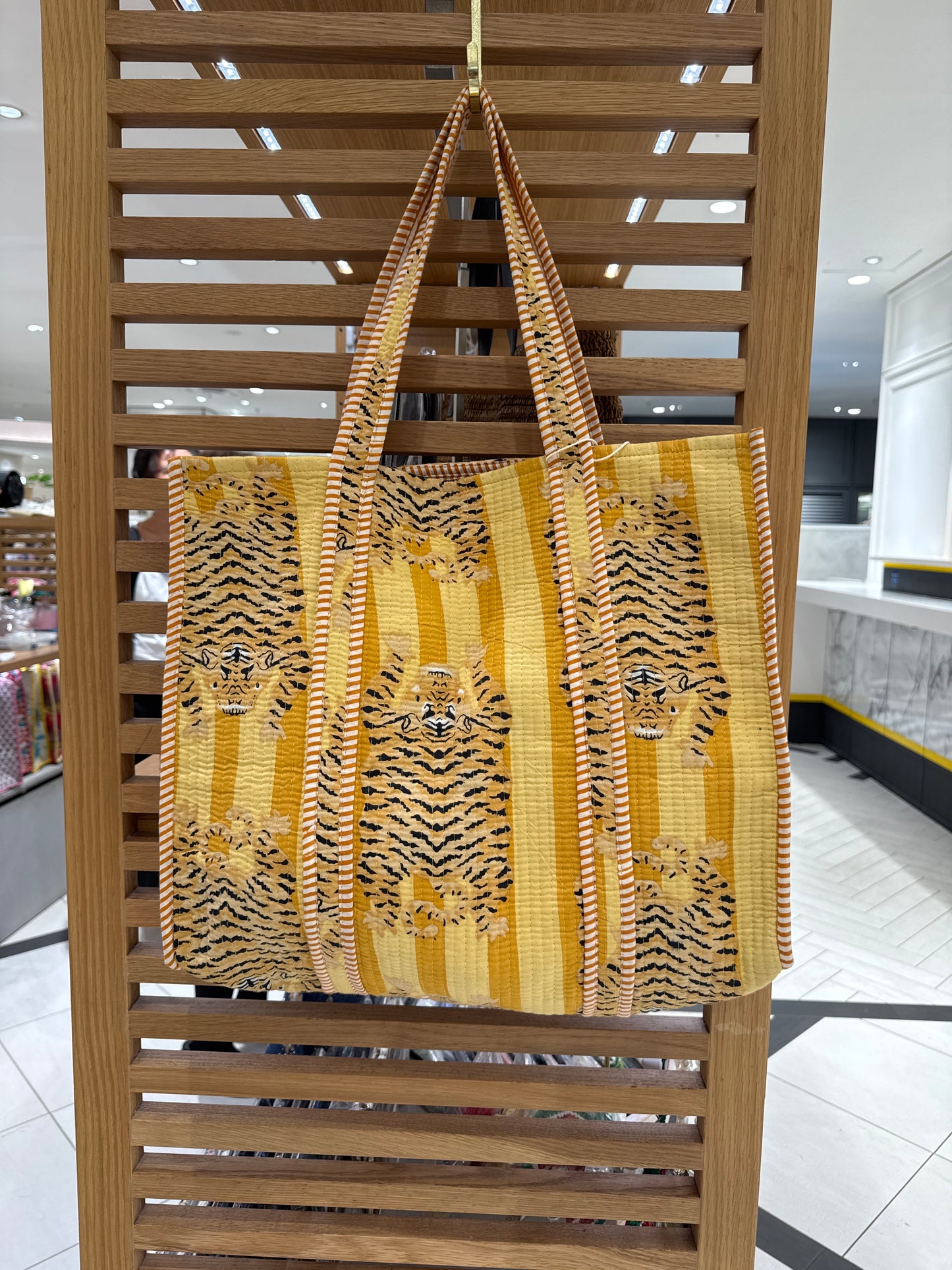 LARGE SIZE HANDBLOCK COTTON BAG