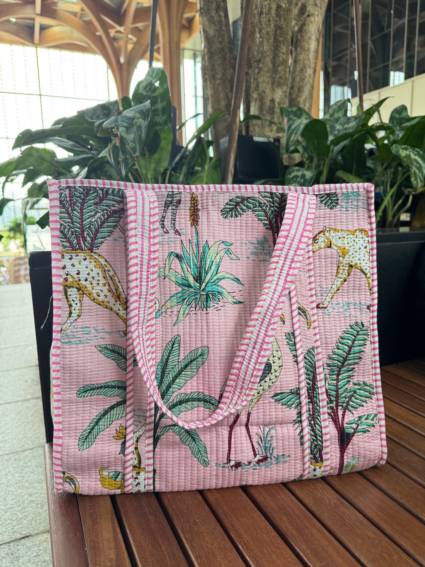 MID SIZE HANDBLOCK COTTON BAG