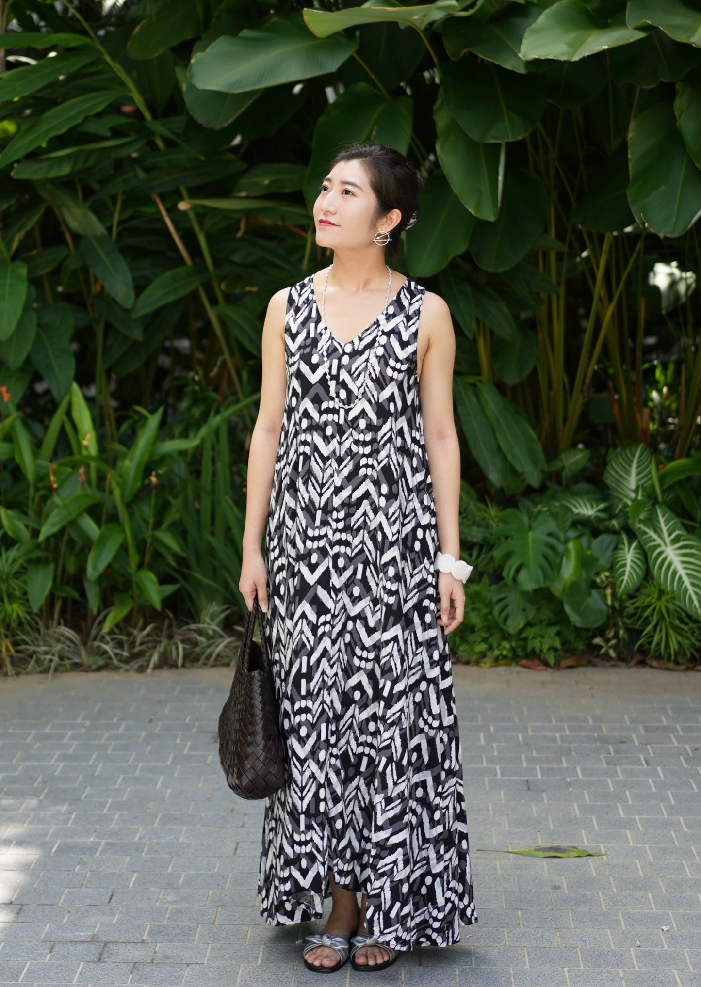 Anita V-neck Dress - Black Boho