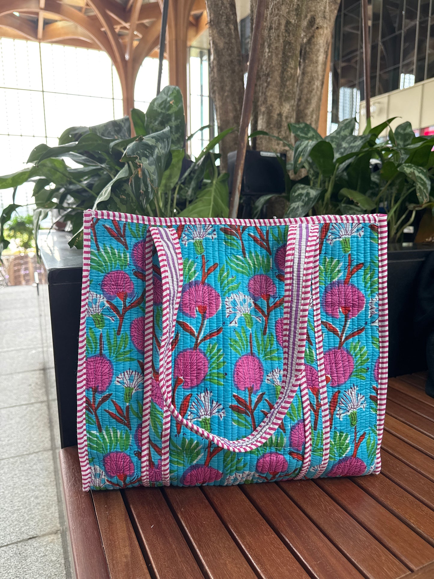 MID SIZE HANDBLOCK COTTON BAG