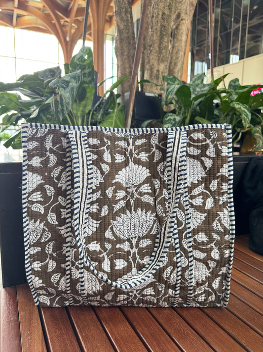 MID SIZE HANDBLOCK COTTON BAG
