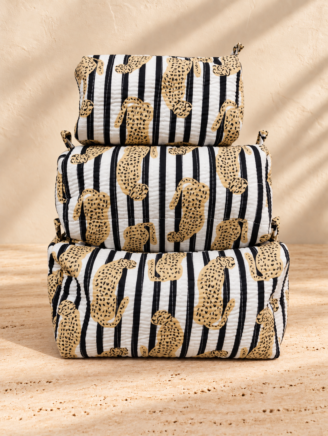 Handblock Pouch I Mono Leopard