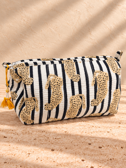 Handblock Pouch I Mono Leopard