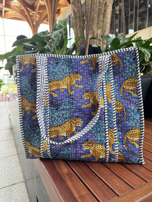 MID SIZE HANDBLOCK COTTON BAG