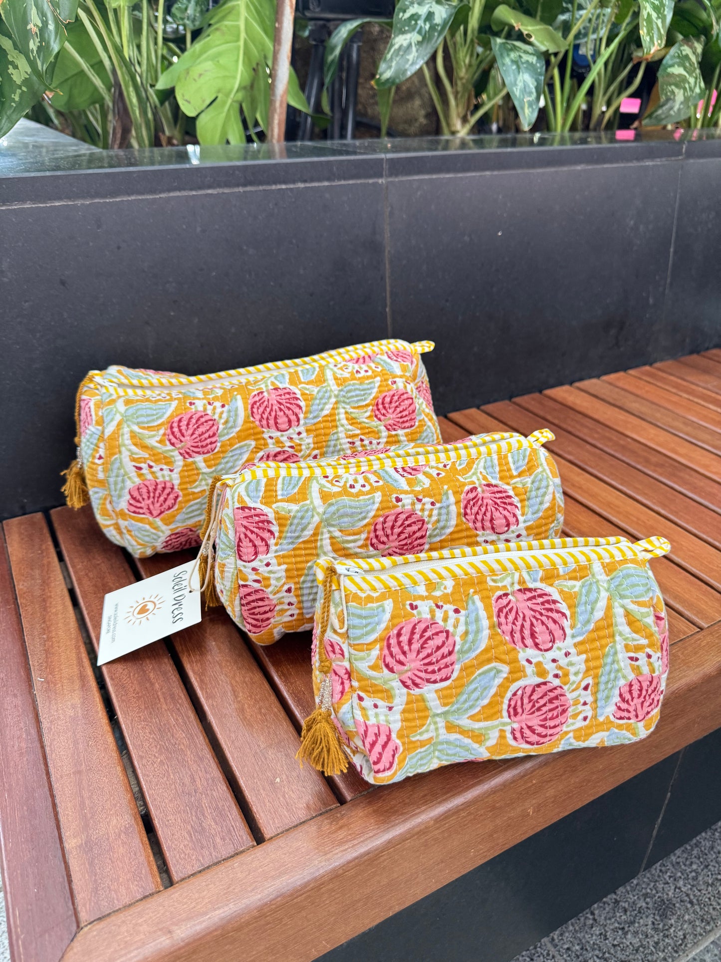 HANDBLOCK COTTON POUCH - S. M. L